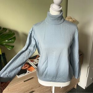 Pastel Blue 100% Wool Turtleneck Modest Long-Sleeve Lightweight Sweater Shirt L